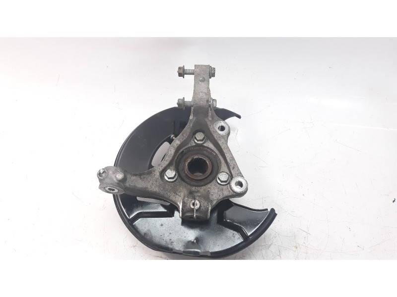 Recambio de mangueta delantera izquierda para opel insignia country tourer 2.0 16v cdti referencia OEM IAM 20998090  