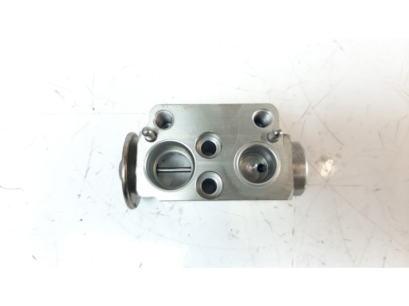 Recambio de valvula expansion para bmw x1 (e84) 2.0 turbodiesel cat referencia OEM IAM 64119182512  