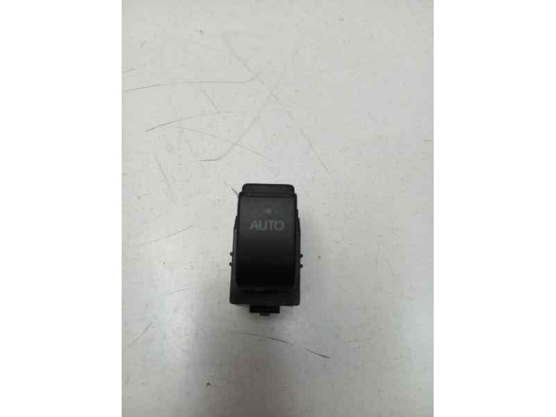 Recambio de mando elevalunas trasero izquierdo para toyota corolla (e12) 1.4 turbodiesel cat referencia OEM IAM 37077B 848100204