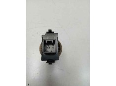 Recambio de mando elevalunas trasero izquierdo para toyota corolla (e12) 1.4 turbodiesel cat referencia OEM IAM 37077B 848100204 2
