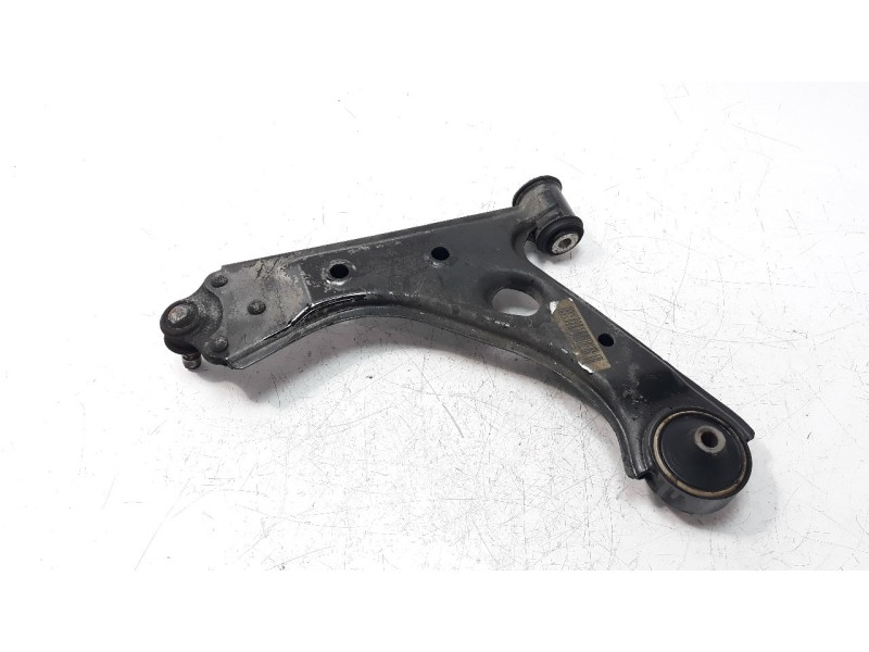 Recambio de brazo suspension inferior delantero derecho para opel corsa e 1.4 referencia OEM IAM 13426553 BR1944 