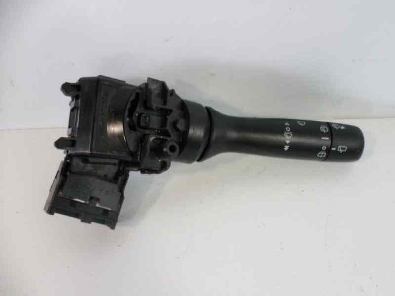 Recambio de mando limpia para toyota yaris (ncp1/nlp1/scp1) referencia OEM IAM 17F144  
