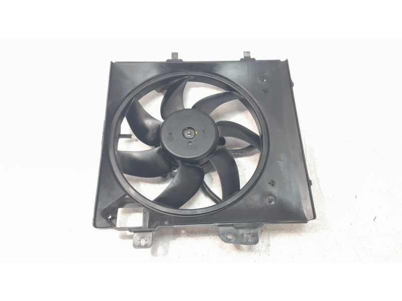 Recambio de electroventilador para citroen c3 feel referencia OEM IAM 9829774580  