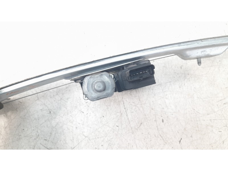 Recambio de elevalunas delantero derecho para citroen c3 feel referencia OEM IAM 9840154480  