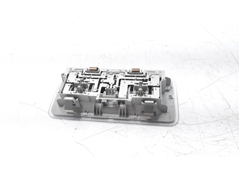 Recambio de luz interior para toyota yaris referencia OEM IAM 812600D070B0  