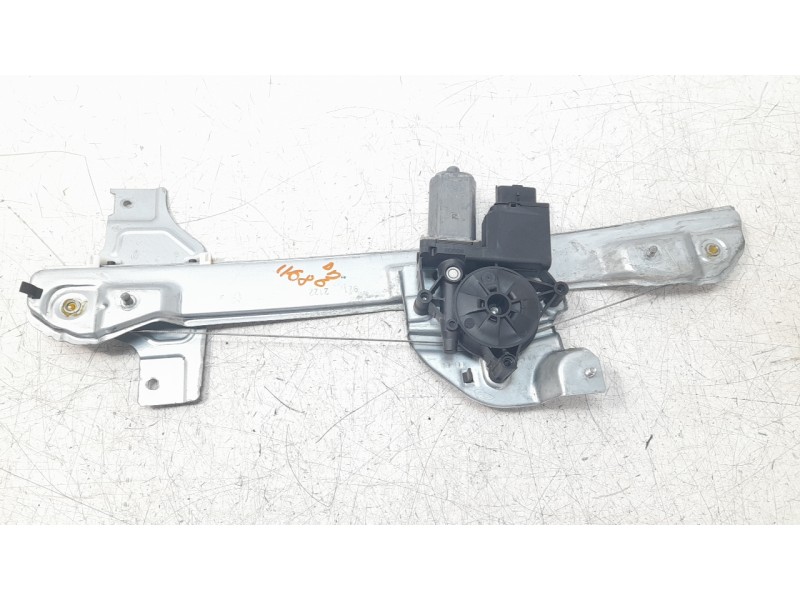Recambio de elevalunas delantero derecho para citroen c3 feel referencia OEM IAM 9840154480  