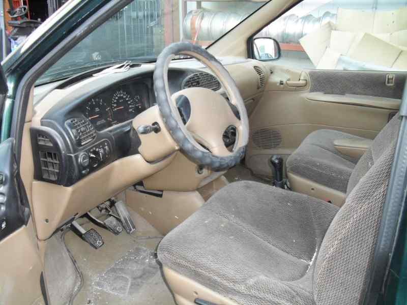 chrysler voyager (gs) del año 1995