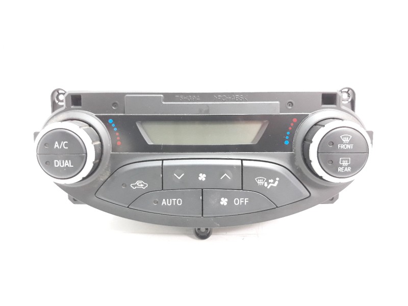 Recambio de mando climatizador para toyota yaris referencia OEM IAM 559000D800  