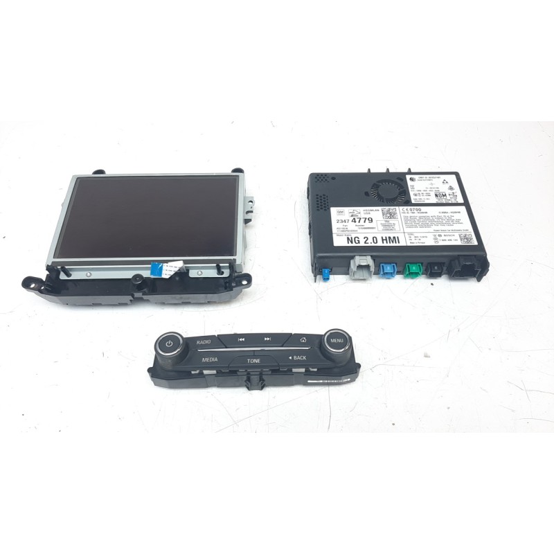 Recambio de sistema navegacion gps para opel insignia country tourer 2.0 16v cdti referencia OEM IAM 90802619  
