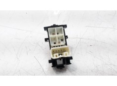 Recambio de mando elevalunas trasero derecho para toyota yaris referencia OEM IAM 848100D030   2