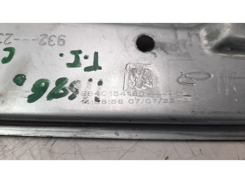 Recambio de elevalunas trasero izquierdo para citroen c3 feel referencia OEM IAM 9840154180  