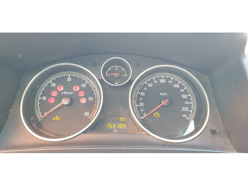 opel zafira b del año 2012