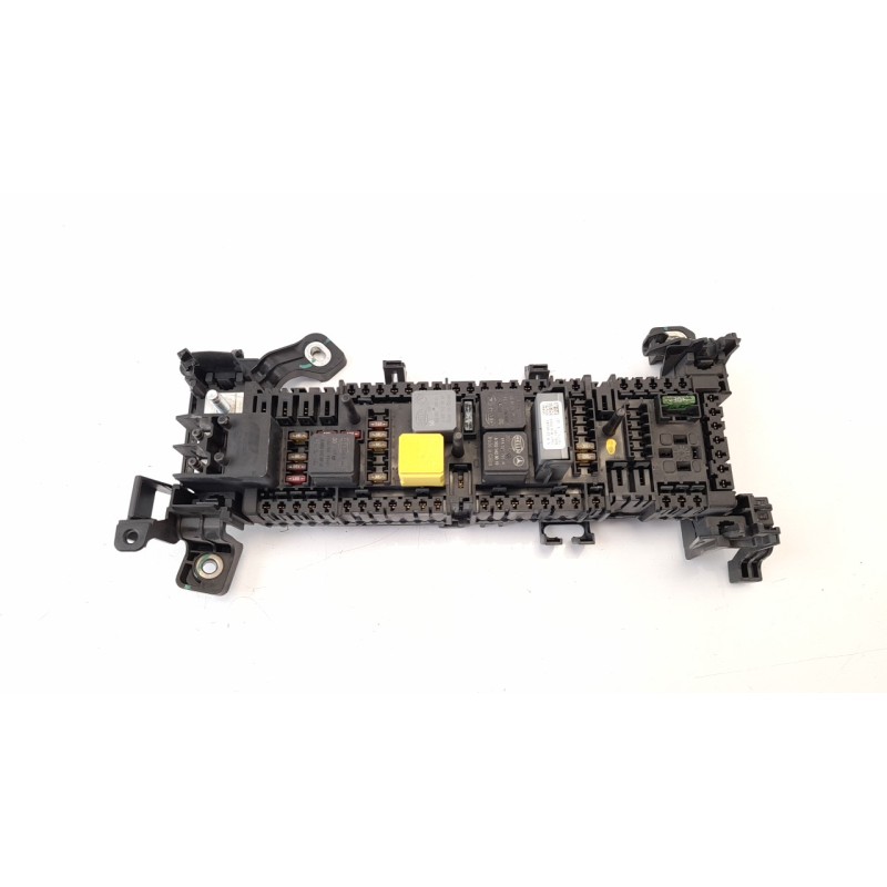 Recambio de caja reles / fusibles para mercedes-benz clase a (w176) a 180 cdi blueefficiency (176.012) referencia OEM IAM A24654