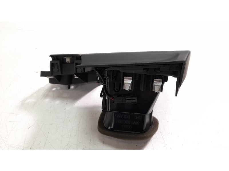 Recambio de rejilla aireadora para audi a4 avant (8w5) sport edition referencia OEM IAM 8W1820901  