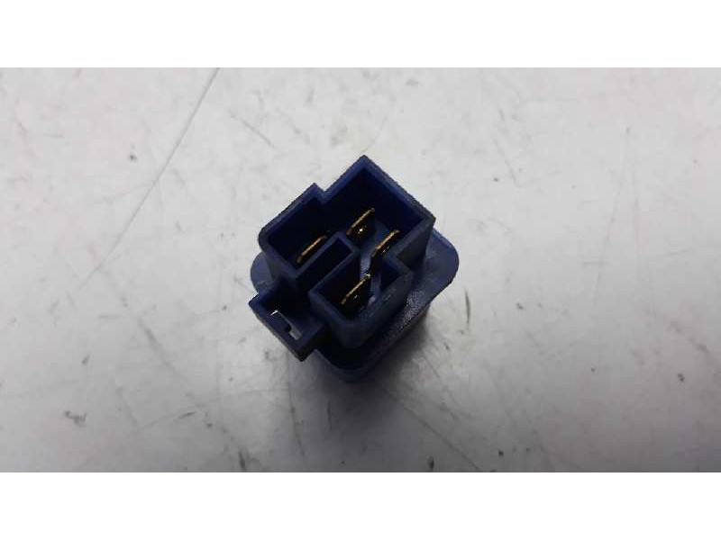 Recambio de rele para nissan terrano/terrano.ii (r20) referencia OEM IAM 25230C9980  