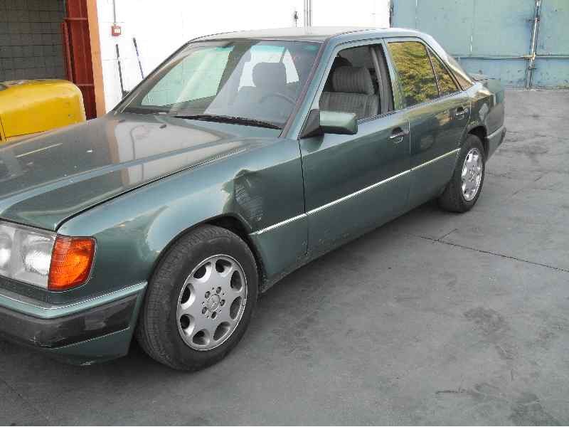mercedes-benz clase e (w124) berlina del año 1994