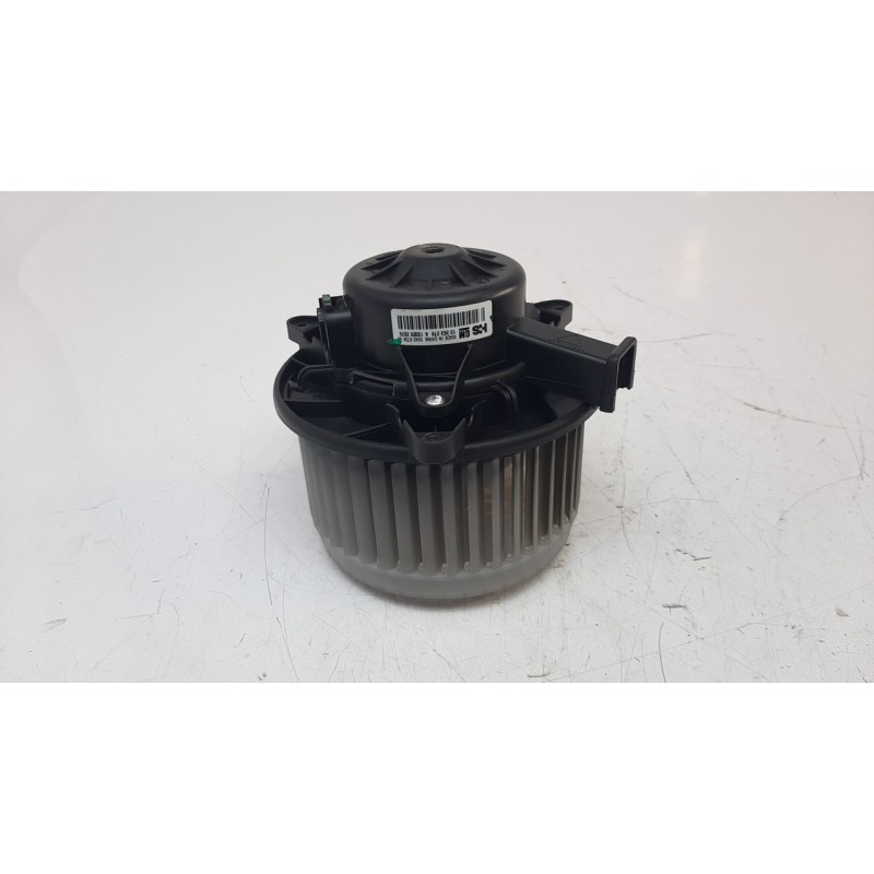 Recambio de ventilador calefaccion para opel insignia country tourer 2.0 16v cdti referencia OEM IAM 13263279 34201 VHF730077