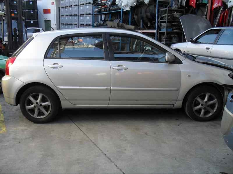 toyota corolla (e12) del año 2005