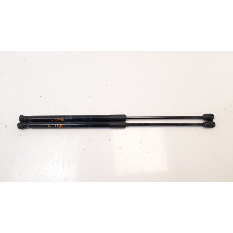 Recambio de amortiguadores maletero / porton para mercedes-benz clase a (w176) a 180 cdi blueefficiency (176.012) referencia OEM
