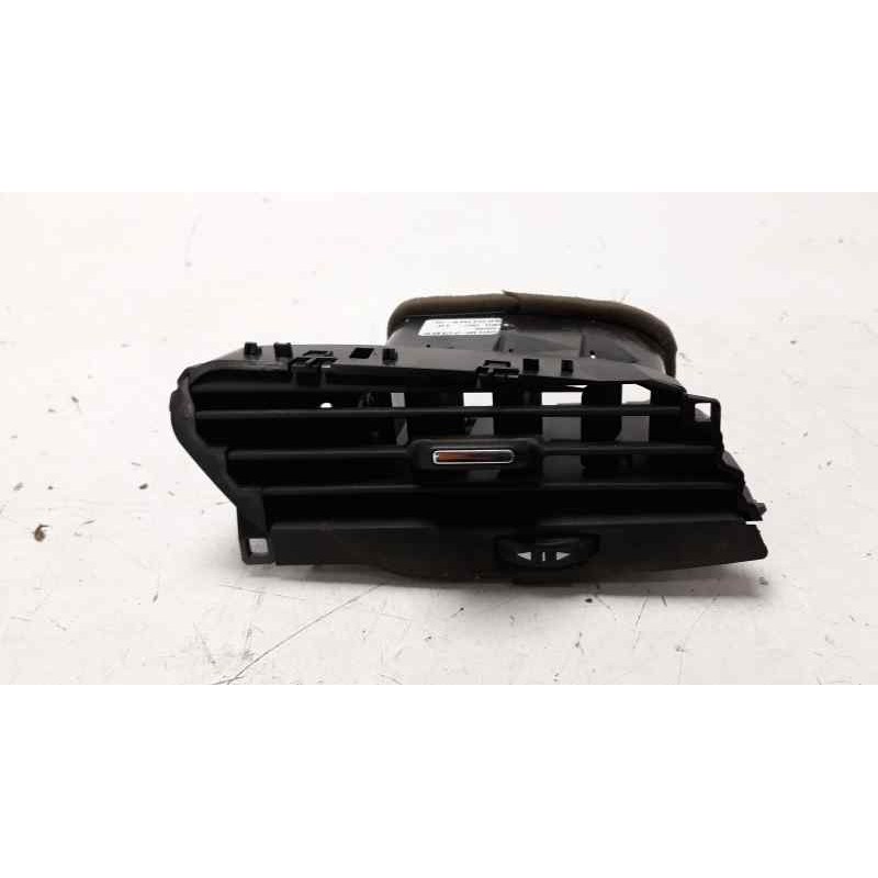 Recambio de rejilla aireadora para opel corsa e color edition referencia OEM IAM 13384932  