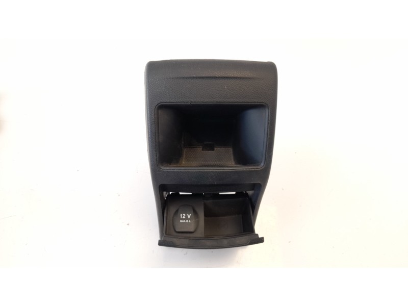 Recambio de cenicero para mercedes-benz clase a (w176) a 180 cdi blueefficiency (176.012) referencia OEM IAM A2466460069  