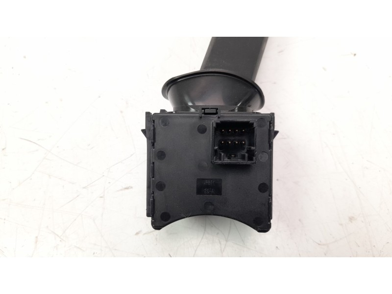 Recambio de mando limpia para opel corsa e 1.4 referencia OEM IAM 95433818  