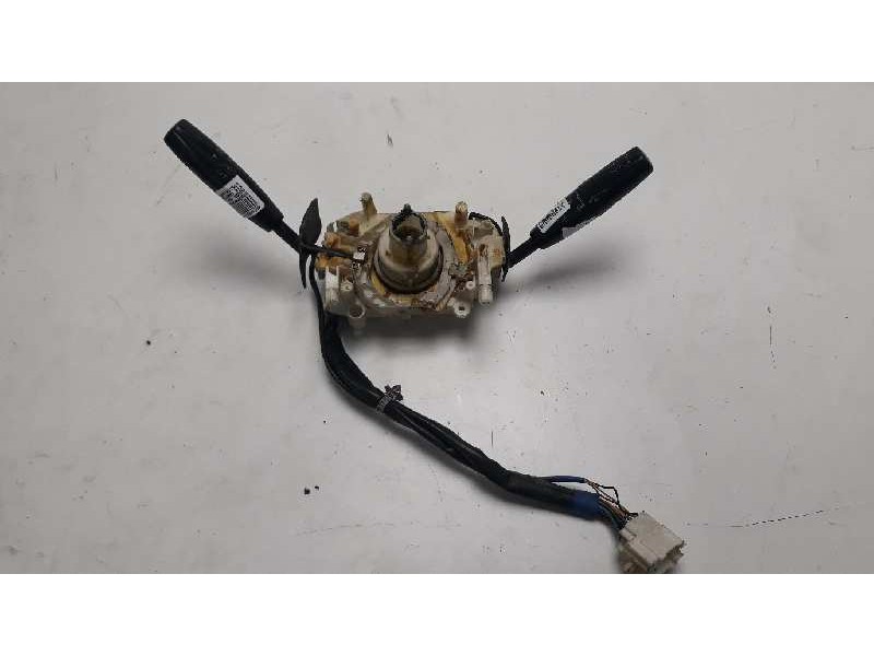 Recambio de mando multifuncion para kia carnival 2.9 turbodiesel cat referencia OEM IAM 47531H1000  