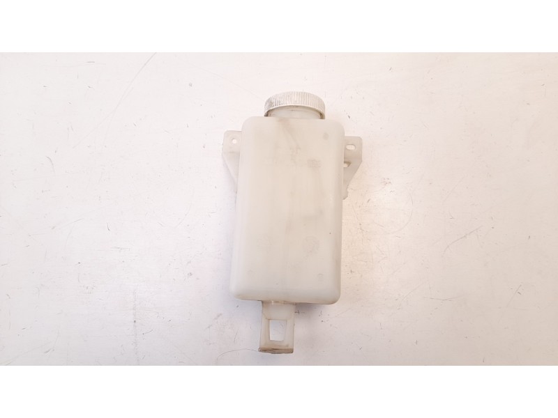 Recambio de deposito limpia para ligier nova js20/fd referencia OEM IAM 063323  