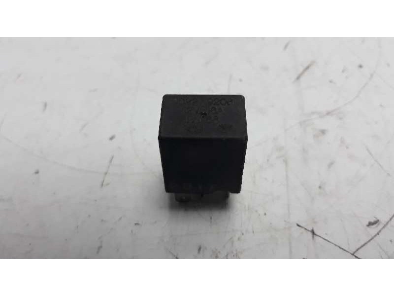 Recambio de rele para hyundai coupe (j2) referencia OEM IAM 95220429050 90229206 