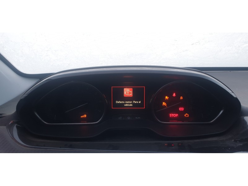 peugeot 2008 (--.2013) del año 2018