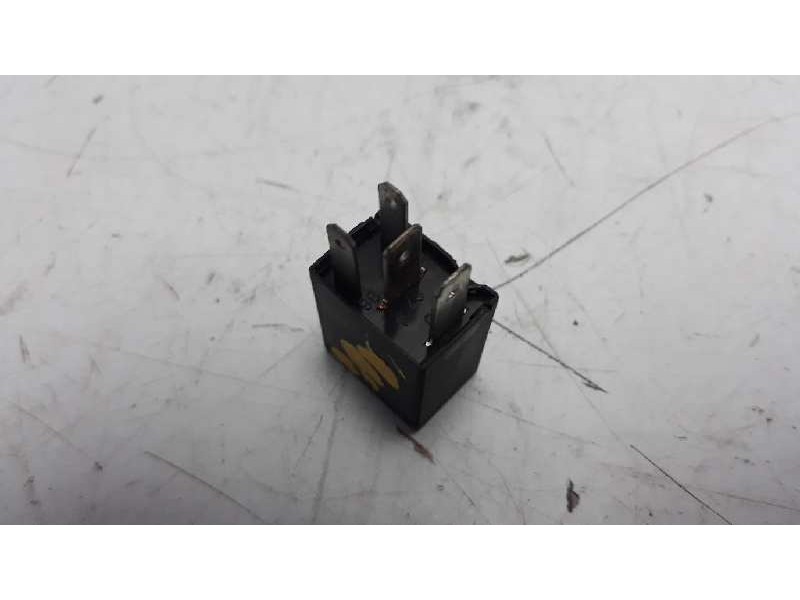 Recambio de rele para hyundai coupe (j2) referencia OEM IAM 95220429050 90229206 