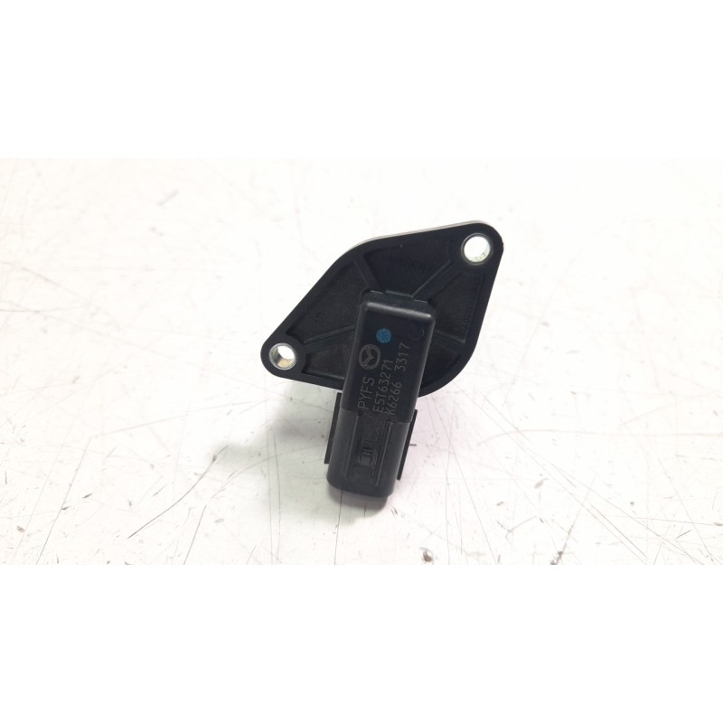 Recambio de caudalimetro para mazda cx-5 advantage 2wd referencia OEM IAM E5T63271  