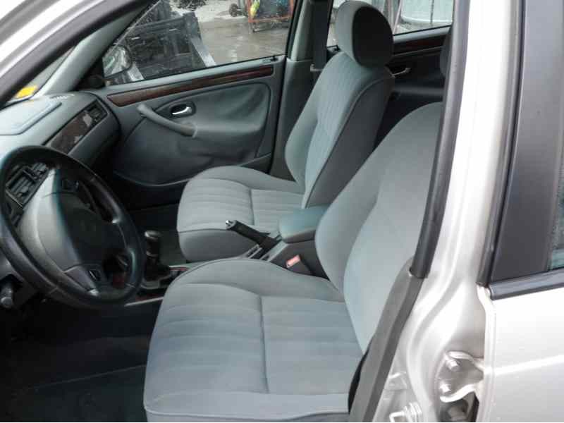 mg rover serie 400 (rt) del año 1999