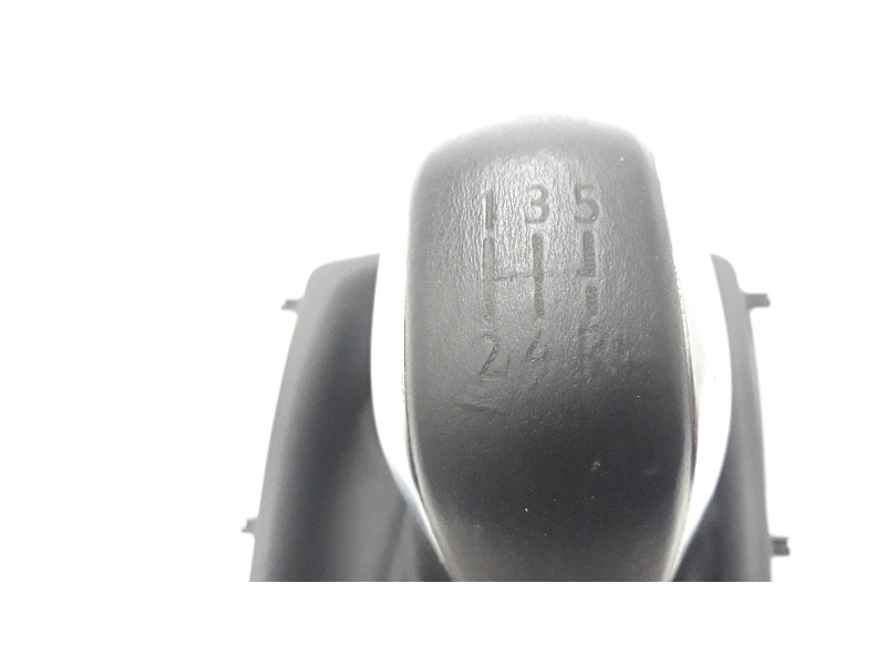 Recambio de pomo palanca cambio para peugeot 308 style referencia OEM IAM 9675390980  