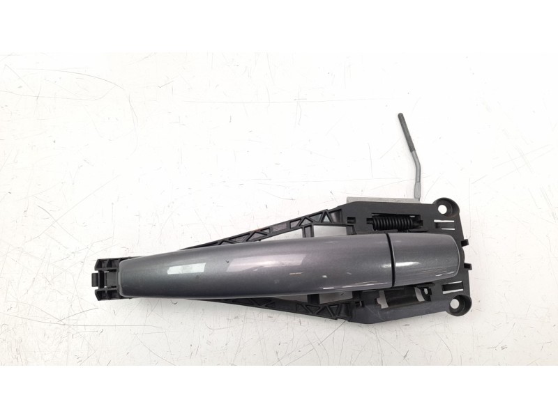 Recambio de maneta exterior trasera izquierda para opel corsa e 1.4 referencia OEM IAM 13504025  