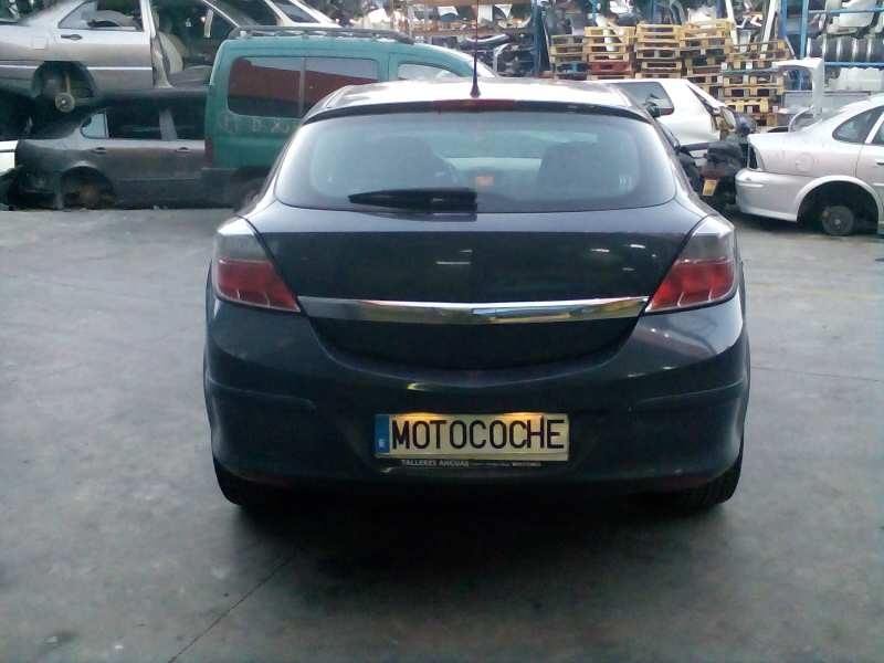 opel astra gtc del año 2006