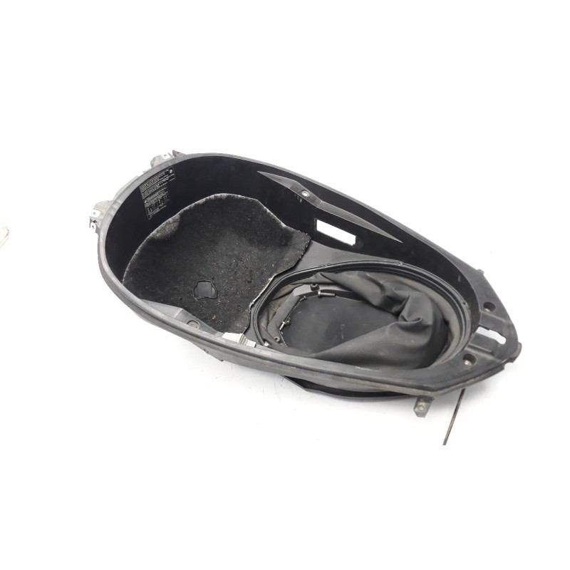 Recambio de portaequipajes para bmw c 600 sport c 600 sport referencia OEM IAM 46637724902  