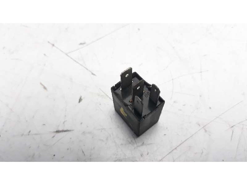 Recambio de rele para hyundai coupe (j2) referencia OEM IAM 95220429050 90229206 