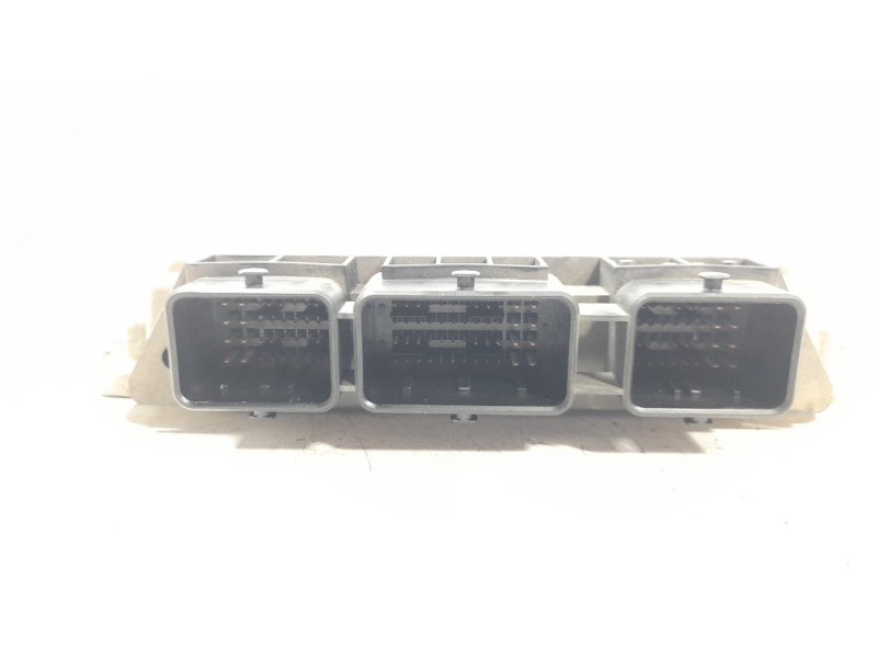Recambio de centralita motor uce para peugeot 307 (s1) xt referencia OEM IAM 9660324180  