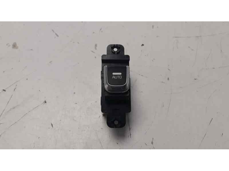 Recambio de mando elevalunas delantero derecho para kia carens ( ) x-tech referencia OEM IAM 93575A4020CA  