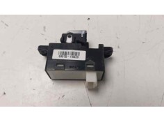 Recambio de mando elevalunas delantero derecho para kia carens ( ) x-tech referencia OEM IAM 93575A4020CA   2