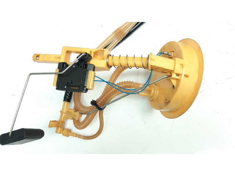 Recambio de bomba combustible para bmw x1 (e84) 2.0 turbodiesel cat referencia OEM IAM 16117190946  