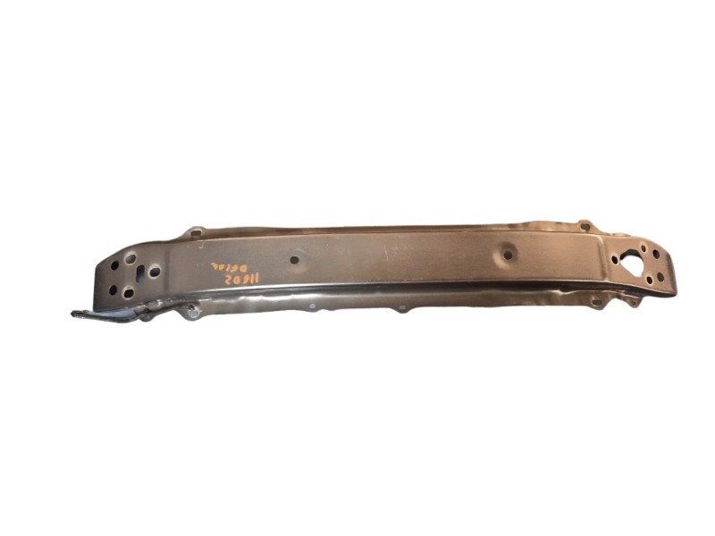 Recambio de refuerzo paragolpes delantero para toyota yaris referencia OEM IAM 520210D070  