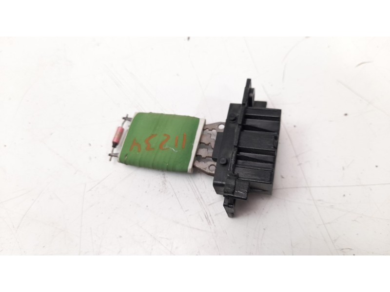 Recambio de resistencia calefaccion para opel corsa e 1.4 referencia OEM IAM A51004800  