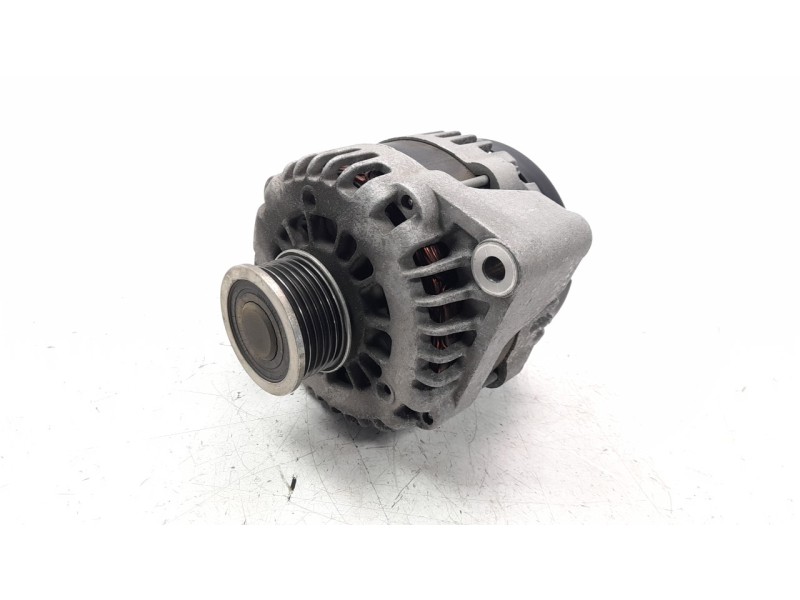 Recambio de alternador para ssangyong korando 2.2 td cat referencia OEM IAM 6711540202 APF201209IN 