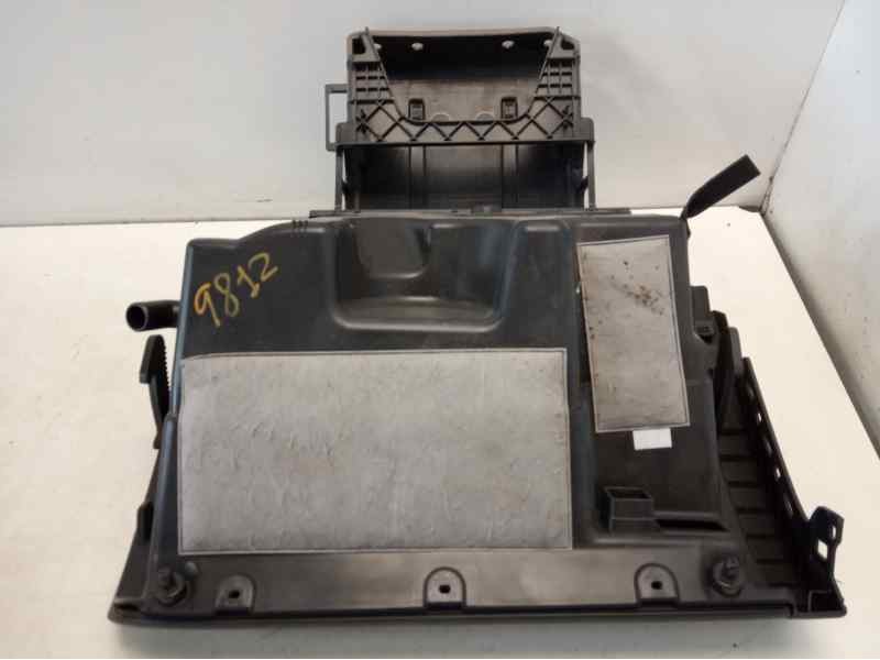 Recambio de guantera para volkswagen polo (6c1) advance bluemotion referencia OEM IAM 6C1857097  