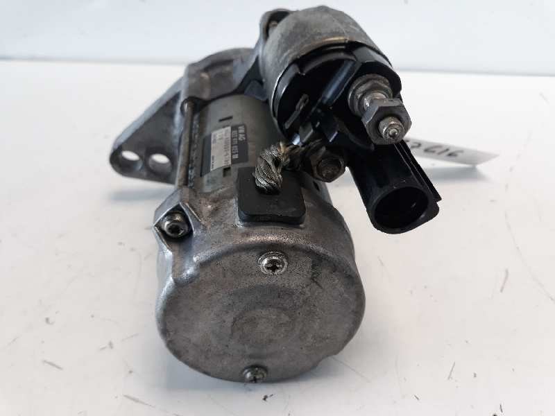 Recambio de motor arranque para volkswagen golf vii lim. (5g1) edition bluemotion referencia OEM IAM 02Z911023M ARF690151 ARF950