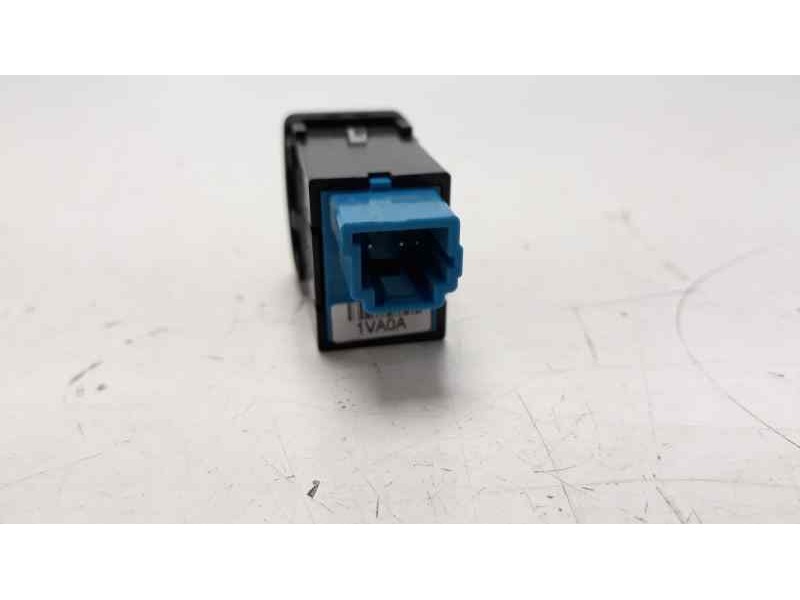 Recambio de interruptor para nissan juke (f15) acenta referencia OEM IAM 251531VA0A  