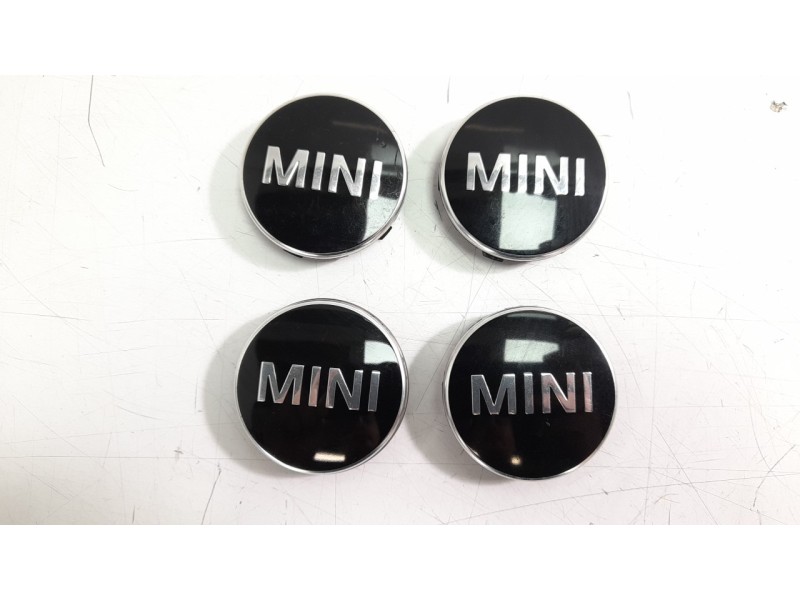 Recambio de tapacubos para mini mini (f56) 1.5 12v turbodiesel referencia OEM IAM 686109201  