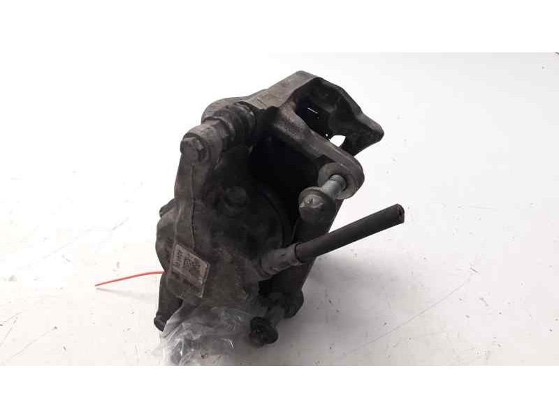 Recambio de pinza de freno delantera derecha para infiniti q30 2.2d sport referencia OEM IAM   